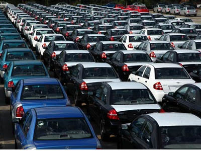 Σε 56,5 εκατ. μονάδες ανέρχεται η παραγωγή των αυτοκινήτων